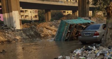 شكوى من وجود حفرة بشارع المريوطية تعيق حركة السيارات