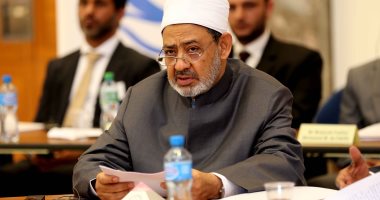 شيخ الأزهر: اطلاق الحوثيين صاروخا تجاه مكة المكرمة استفزازا لمشاعر أكثر من مليار مسلم