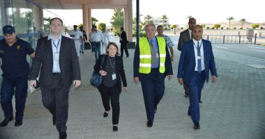 وفد وزارة النقل البريطاني يتفقد الإجراءات الأمنية بمطار مرسي علم 