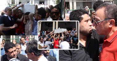 الخطيب ونجوم الأهلى فى جنازة أحمد ماهر