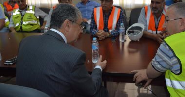 وزير الكهرباء يتفقد أعمال الإنشاءات بالعاصمة الإدارية الجديدة