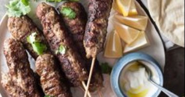 طريقة عمل الكفتة المشوية فى 15 دقيقة