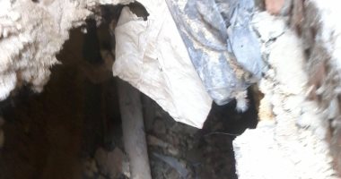 استغاثة من أولياء أمور مدرسة فى عين شمس بسبب وجود هبوط أرضى بجانبها