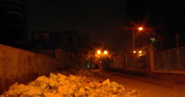 شكوى من انتشار القمامة بشارع عبد العزيز السعود بمنيل الروضة