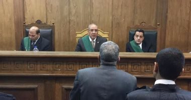 بدء محاكمة وزير الرى الأسبق بتهمة إهدار 37 مليار جنيه