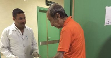 شاهد.. الصور الأولى لحمدى قنديل بعد شفائه
