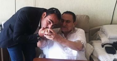 أنصار مبارك ينشرون أحدث صورة له فى ذكرى انتصارات اكتوبر