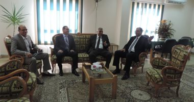 مدير أمن البحيرة يزور المحامين العموم لتهنئتهم بالترقية