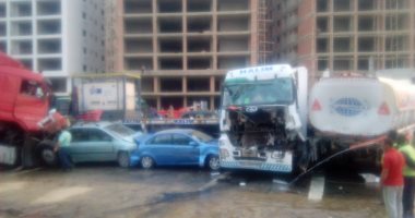 قارئ يشارك بصور من حادث الطريق الدائرى فى القطامية
