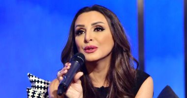 "أنغام" ترند على تويتر بعد حلقة عمرو أديب.. والجمهور: "آله موسيقيه بتغنى"
