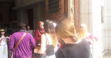 بالفيديو..المتحف المصرى يوزع أعلام مصر على زائريه بمناسبة ذكرى نصر أكتوبر