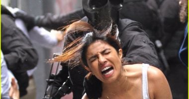 بالصور.. بريانكا تشوبرا تصور مشهدا من مسلسل Quantico