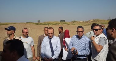 بالصور .. وزير الآثار يتفقد منطقة آثار إهناسيا ببنى سويف