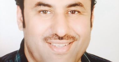 فؤاد سمير مشرفا على الكرة بنبروه
