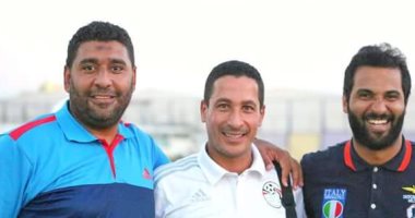 بالصور .. مدرب بلدية المحلة يقود الجندل السعودى للقب كأس الملك