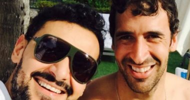 رامز جلال ينشر صورته مع راؤول جونزاليس ويعلق:"الخالق الناطق سيد معوض"