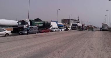 إعادة فتح الطريق الدولى بعدما قطعه  أهالى العنانية لوفاة شاب