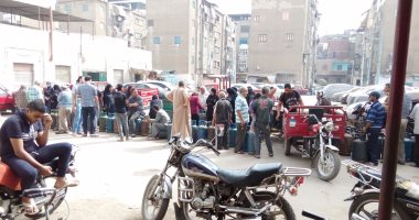 أهالى مساكن الأسواق بالمنصورة يشكون من عدم توافر أنابيب البوتاجاز