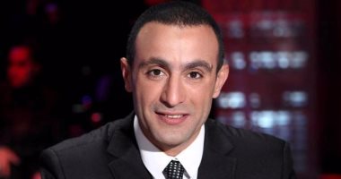 بالفيديو..السقا وأمير كرارة يصوران مشاهد من "هروب اضطرارى" بشارع المعز