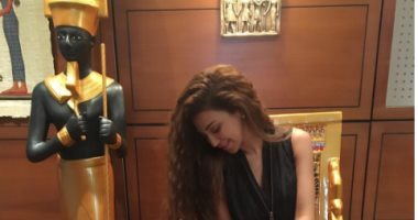 ميريام فارس على "إنستجرام": "مرحبا من مصر"
