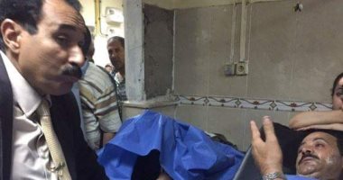 بالصور .. مدير أمن الإسماعيلية يزور المصابين فى حادث خفير القصاصين