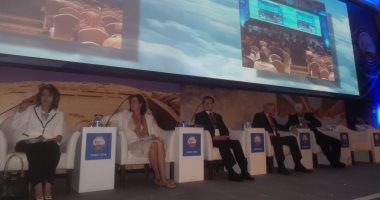 أستاذ سكر: استخدام الفيتامينات عشوائيًا يسبب الكبد الدهنى