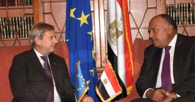 شكرى يبحث مع مسئول أوروبى سبل التنسيق بشأن قضية الهجرة غير الشرعية