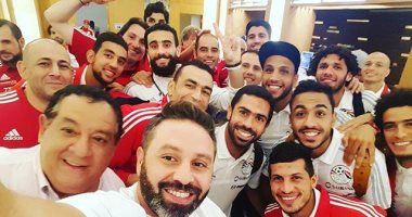 "تورتة" من الهوارى ولطيف وبسطاوى لـ"لهيطة" احتفالا بثنائية الكونغو 