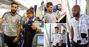 بالصور.. "مصحف وجرائد وموبايلات وأغانى وسيلفى" على طائرة الزمالك لجنوب أفريقيا فى رحلة الـ8 ساعات.. العثور على محفظة مؤمن سليمان.. النوم العميق لحفنى وأحمد توفيق.. واختفاء جنش تحت المقاعد