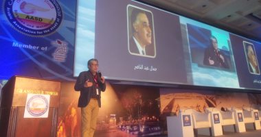 خالد منتصر يطالب بالكشف الدورى للرؤساء لتأثير مرض السكر على قراراتهم