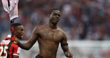 بالوتيلى يحصد ثمار تألقه فى الدورى الفرنسى