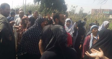 أهالى قتلى المحلة يشعلون النار فى محاصيل الأرز والقمح بمنازل المتهمين