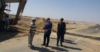 محافظ البحر الاحمر يتفقد الطريق الدائري الاوسط بالغردقة 