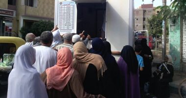 بالصور .. توفير منتجات القوات المسلحة من اللحوم فى بيلا كفر الشيخ