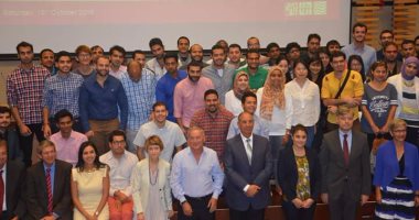 بالصور.. محافظ البحر الأحمر يفتتح العام الدراسى بجامعة برلين فى الجونة