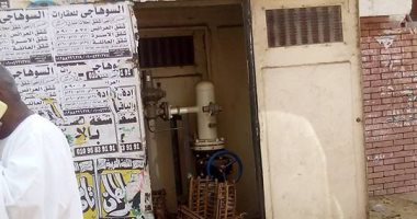 بالصور.. ترك كابينة توصيل الغاز بدار السلام مفتوحة واستخدامها كمخزن