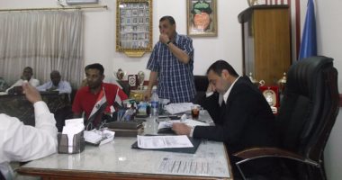 تقديم برامج تعليمية لطلاب الثانوية العامة على إذاعة جنوب الصعيد