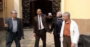 وكيل وزارة الصحة تتفقد مستشفى شبين الكوم التعليمى فى جولة مفاجئة