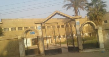 قارئ يطالب محافظ المنوفية بتوفير أطباء فى الباطنة والأسنان بمستشفى ميت برة 