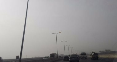 صحافة مواطن.. قارئ يرصد أعمدة إنارة مضاءة صباحا بالطريق الدائرى