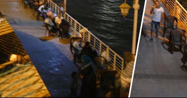 بالصور.. البلطجية والباعة الجائلون يسيطرون على "ممشى أهل مصر" بالعاصمة.. ويفرضون "إتاوة" على المواطنين..وإجبار المارة على المشروبات وتأجير الكراسى أو الانصراف.. ومحافظة القاهرة: نواجههم بحملات يومية
