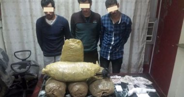 ضبط 3 عاطلين يروجون المواد المخدرة فى دمياط الجديدة