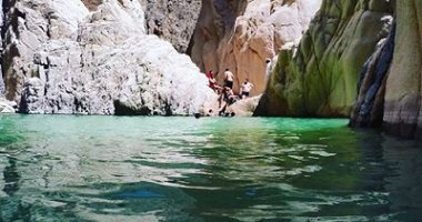 البحيرة السرية في قلب سيناء .. "وادي الوشواش" صورة من الطبيعة شديدة الجمال