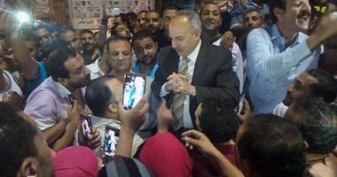 بالفيديو والصور.. "أمن بورسعيد" يفض تظاهرة لمتضررى الإسكان ويعيد فتح الطريق