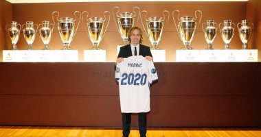 رسمياً.. مودريتش" مدريدى" حتى 2020
