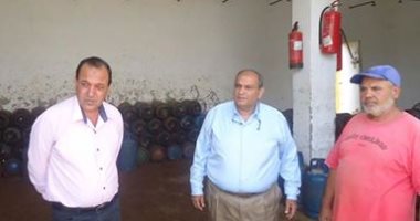 توزيع نصف طن سكر بسعر 5 جنيهات بفارسكور فى دمياط