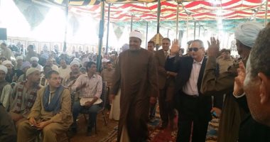 بالصور..  إنهاء خصومة ثأرية بين عائلتى بخيت وأولاد على فى طهطا بسوهاج 