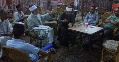 بالصور.. "أوقاف الأقصر" و"قصر الثقافة" يواصلان الندوات الدينية بالمقاهى