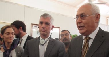 بالفيديو.. ممثل الأمم المتحدة يؤكد على دمج متضررى الألغام فى التنمية بمطروح