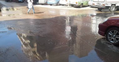 الصرف الصحى يغرق شارع يوسف الصديق فى طنطا